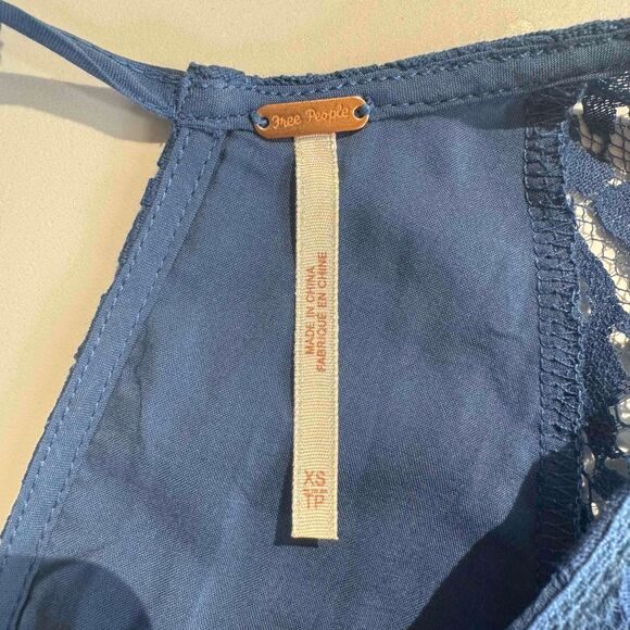 Free People Drive You Mad Blouse Blue Crochet Puff Sleeve Southern Bell Western - Picture 16 of 16